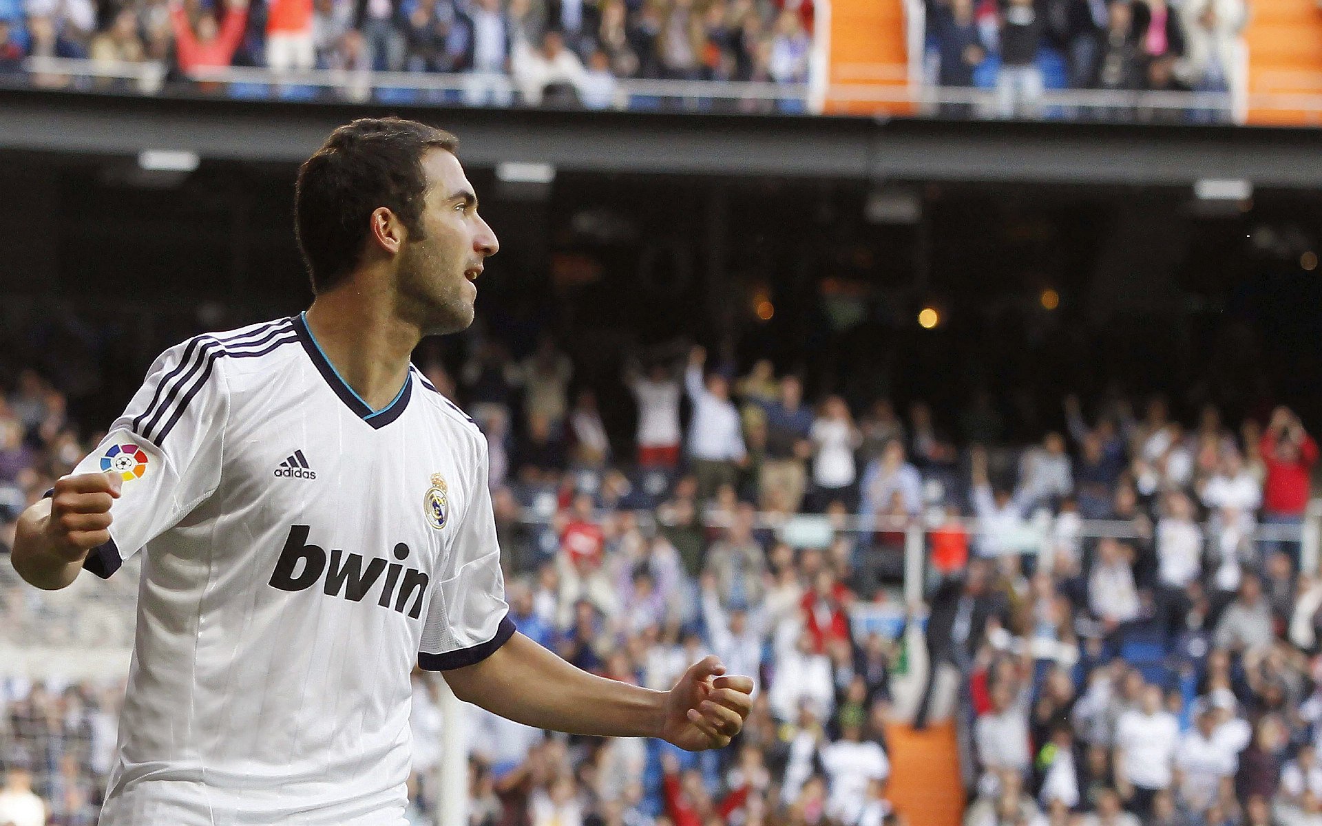 国足集训名单公布 多名新人入选，国足集训大名单